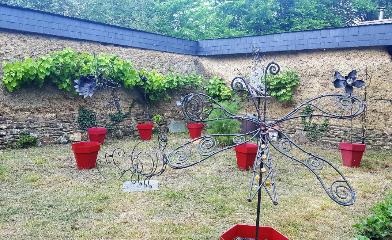 B&B L'Atelier Du Presbytere Saint-Maugan Eksteriør bilde